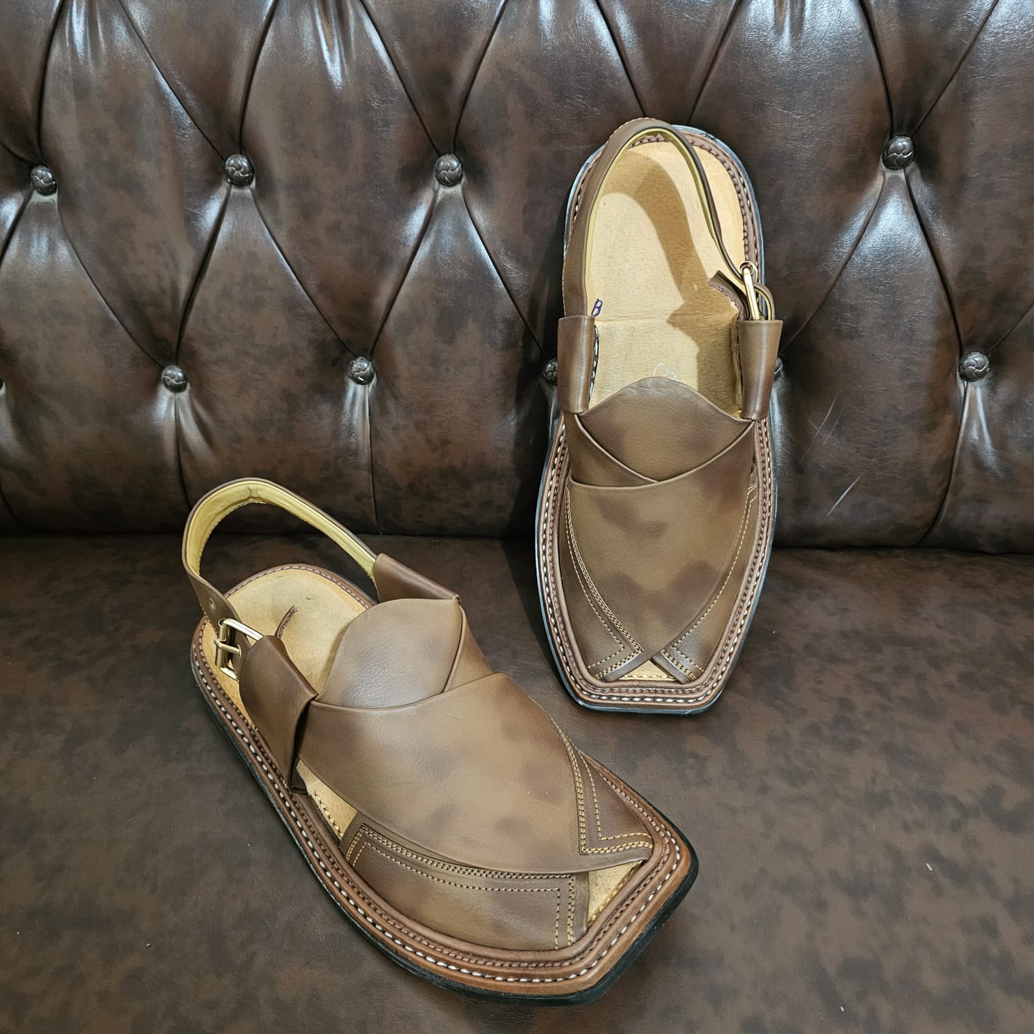 T gear two tone or double shed